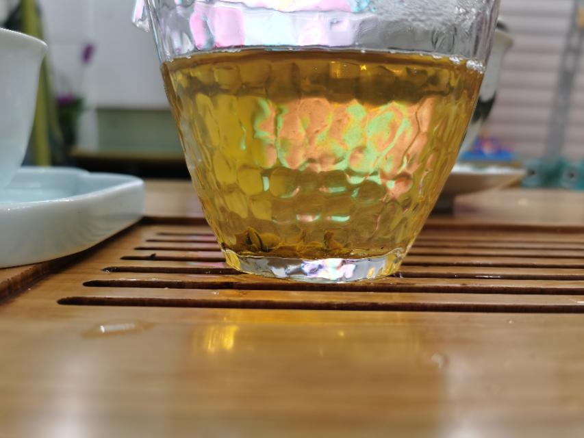 2018年下关磨烈古树饼茶评测